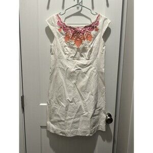 Lilly Pulitzer Dress White Quilt Embroidered Detail Dainty Shift Dress Size 6